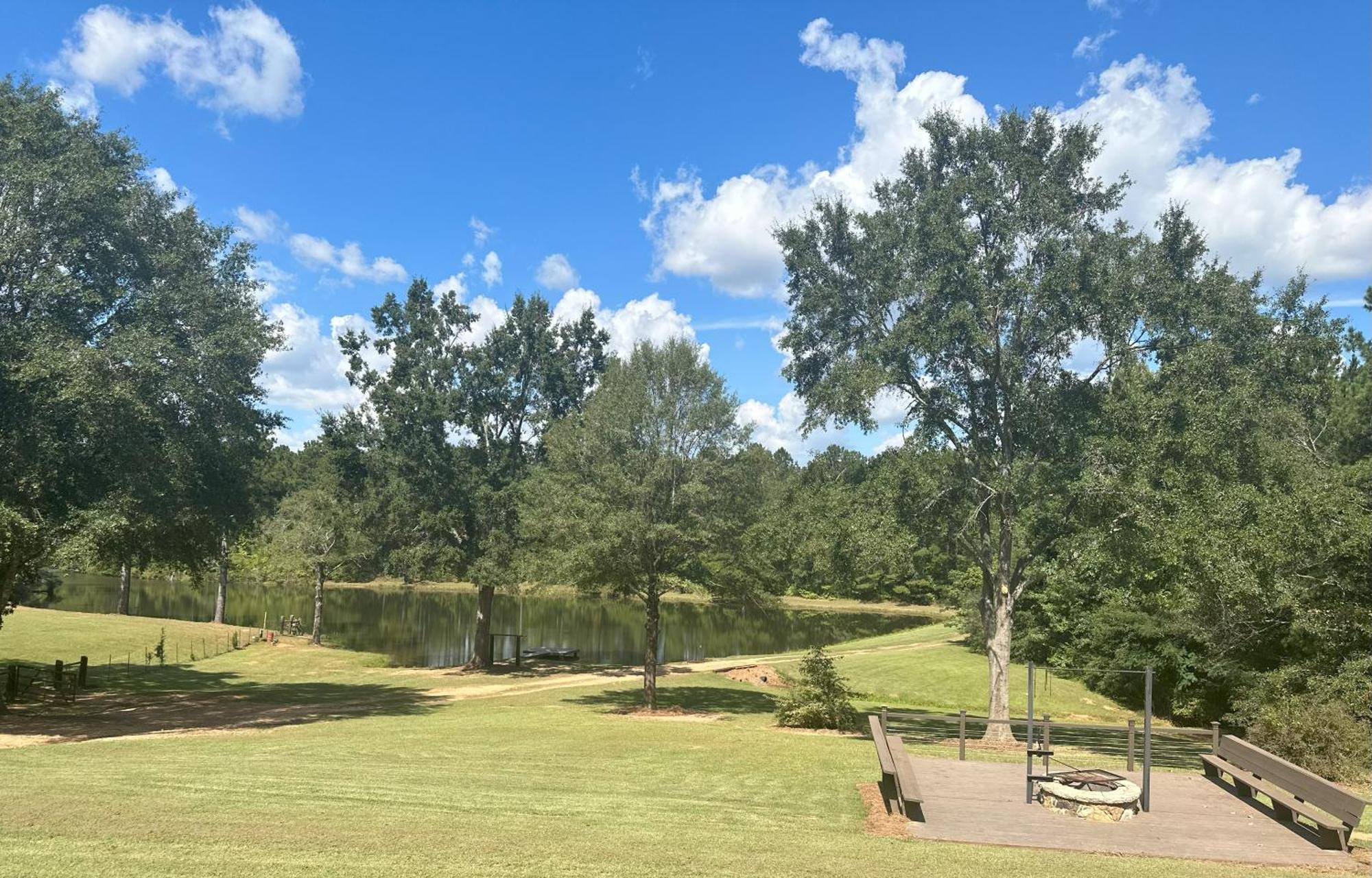 Refuge Ranch Retreat Log Cabin Lake 53+ Acres Locust Grove Exterior photo