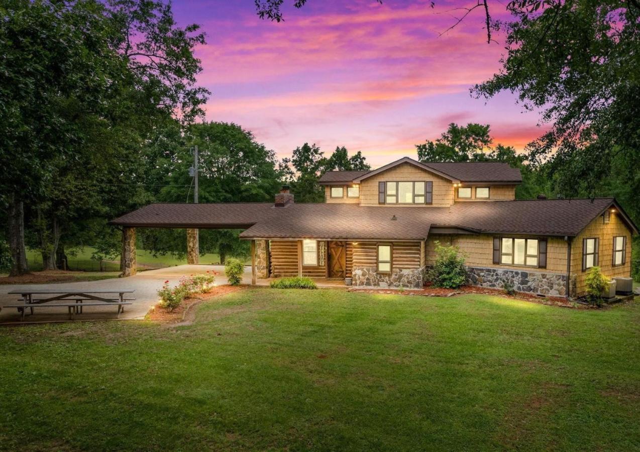 Refuge Ranch Retreat Log Cabin Lake 53+ Acres Locust Grove Exterior photo